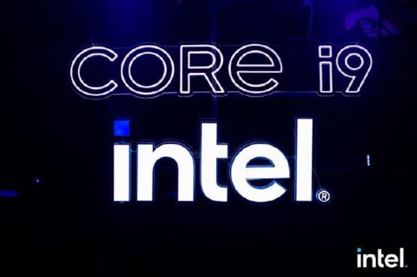 14核20執行緒！英特爾12代酷睿i9-12900HK超越蘋果M1 Max！挽回顏面