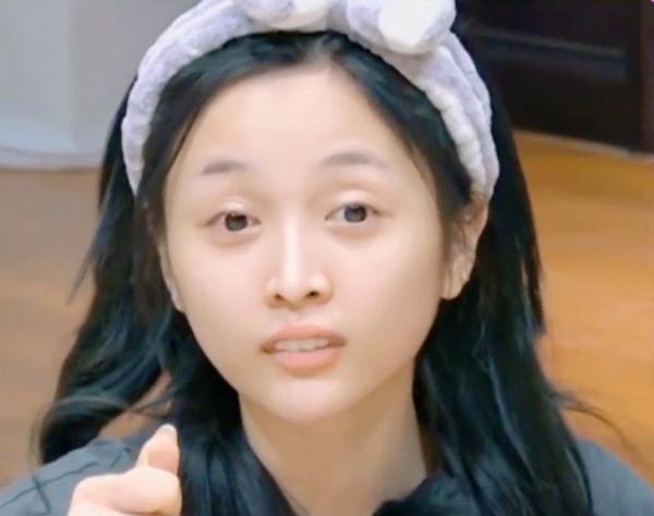 王冰冰撒貝南沒化妝就錄節目，揭開綜藝明星“偽素顏”的假面具