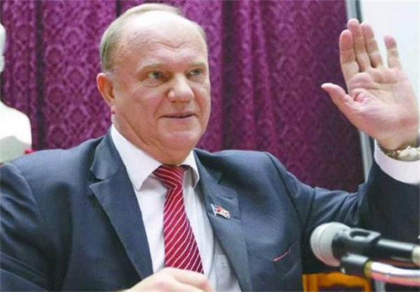 普京曾問久加諾夫一個問題：您的辦公室裡為什麼沒掛列寧像？