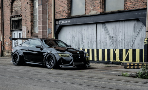 武士之息：BMW M3 上身Liberty Wak套件