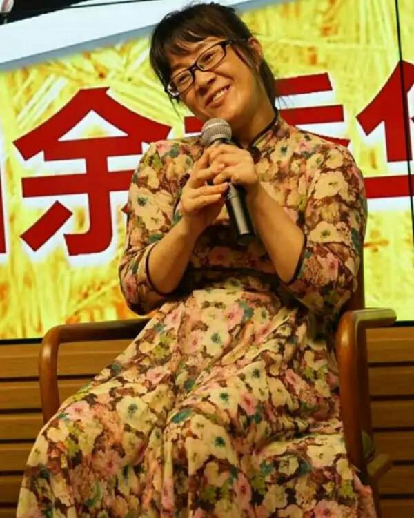 讀餘秀華的小詩《只有這樣才是誠懇的》