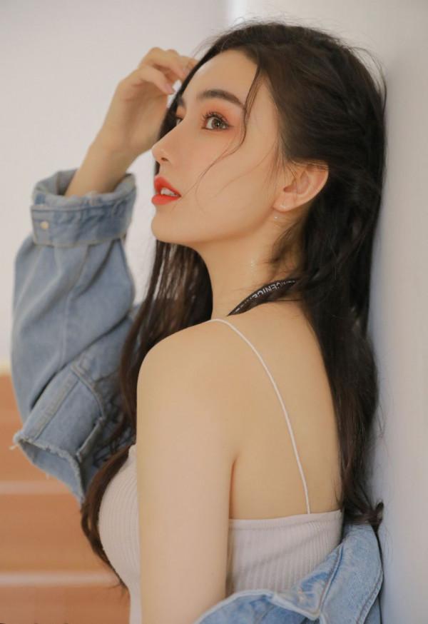 8種減少唇紋美白潤唇的小技巧