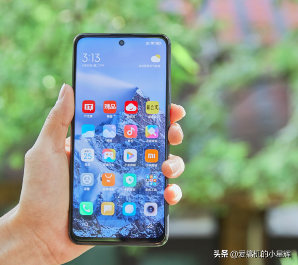 售價不到華為Nova 9 Pro一半,效能卻更強,67W快充旗艦定價親民 售價不到華為Nova 9 Pro一半,效能卻更強,67W快充旗艦定價親民