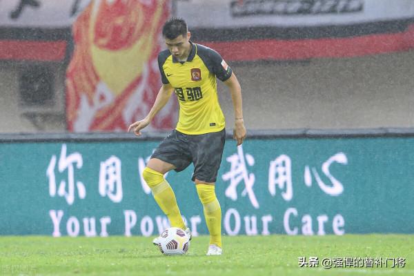 恆大32歲鐵衛正式離隊！曾是7冠功勳，未來或加盟中超升班馬