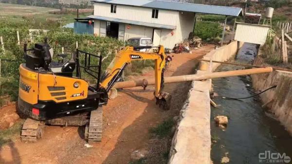 三一微挖驚豔亮相住博會，我們看看它到底能做些啥？