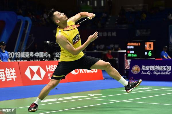 動作先熟練掌握,再加入蹬轉和腰腹力量,殺球將成為別人豔羨物件 動作先熟練掌握,再加入蹬轉和腰腹力量,殺球將成為別人豔羨物件