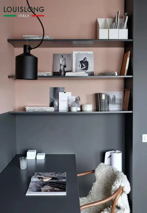 路易詩蘭丨髒粉色,比粉色成熟,比灰色甜美,蘊含著沉靜和低調 路易詩蘭丨髒粉色,比粉色成熟,比灰色甜美,蘊含著沉靜和低調