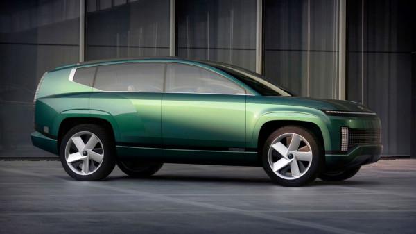 現代版MODEL Y亮相，軸距3米3，亮點在尾部