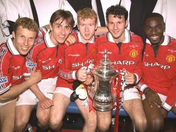 21世紀贏得三冠王的球隊!國米最震撼,巴薩、拜仁統治歐洲 21世紀贏得三冠王的球隊!國米最震撼,巴薩、拜仁統治歐洲