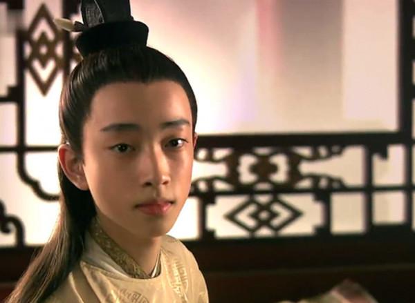 窮人家的孩子嬌生慣養，賈寶玉反而胡打海摔，尤氏的話是啥意思