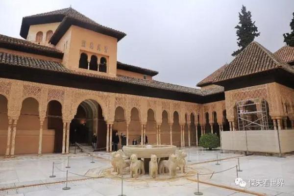 它是伊斯蘭建築的巔峰之作 - 阿爾罕布拉宮