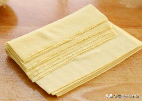 雞汁特色的薺菜百葉捲,鮮嫩好吃,營養美味,老少皆宜的美食 雞汁特色的薺菜百葉捲,鮮嫩好吃,營養美味,老少皆宜的美食