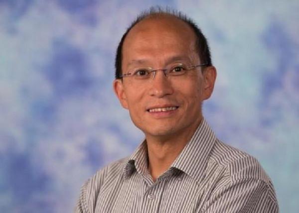 2018年，一位香港教授殺妻，事後淡定用木箱藏屍，還張貼尋人啟事