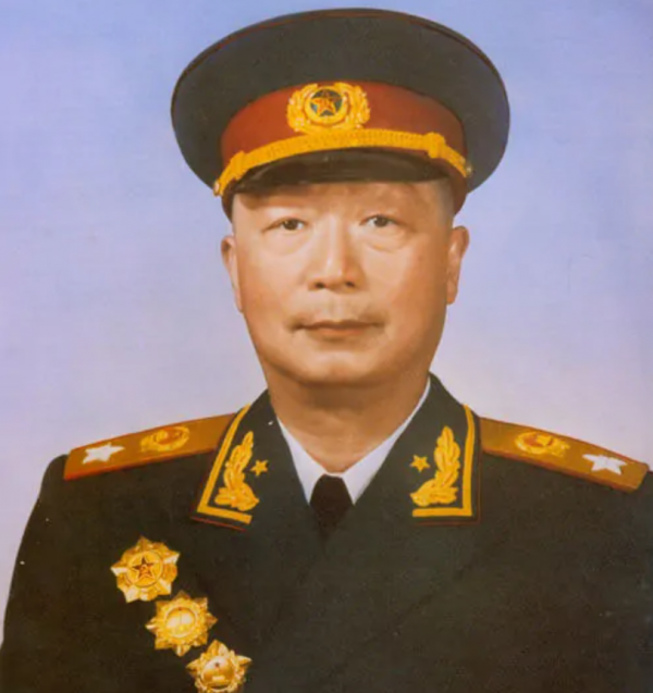 1948年毛主席遭精準轟炸,隨後司務長身首異處,一封電報揪出真兇 1948年毛主席遭精準轟炸,隨後司務長身首異處,一封電報揪出真兇