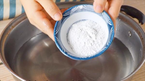 秋日忌寒涼,多吃3紅3白,少吃2綠,潤肺去秋燥,一家老小身體棒 秋日忌寒涼,多吃3紅3白,少吃2綠,潤肺去秋燥,一家老小身體棒