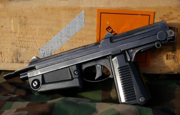 “哥薩克”僱傭兵的20種武器，單兵配置僅次於俄軍特種兵