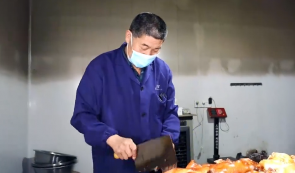 河南滷肉界的“天花板”,手藝是從孃家帶來的,一天能賣3000斤 河南滷肉界的“天花板”,手藝是從孃家帶來的,一天能賣3000斤