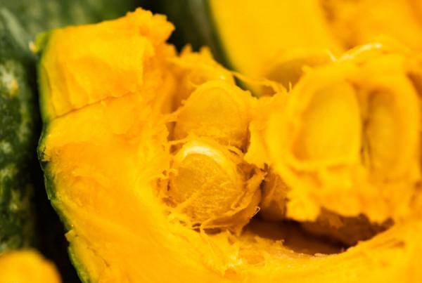 明日立冬，記得多吃2黃2紅，少吃2樣，順應時節調飲食，平安過冬