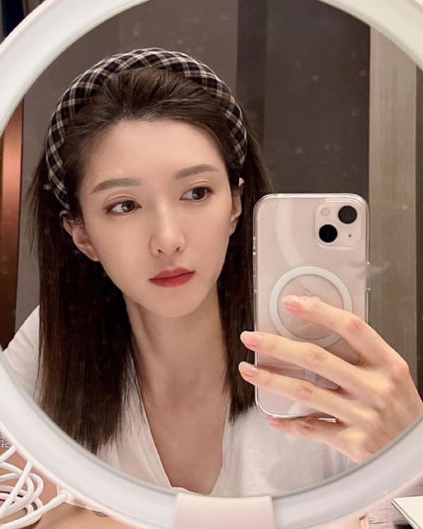 自帶憂鬱氣質的女星,我只服這4位!不僅長得美,眼神還有故事感 自帶憂鬱氣質的女星,我只服這4位!不僅長得美,眼神還有故事感