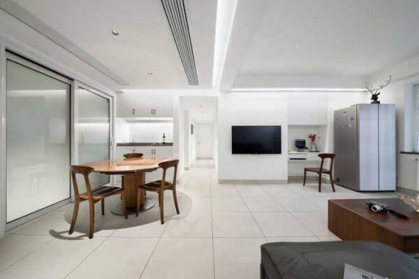 時髦的中年夫婦,花費一年改造舊房,想法比年輕人還前衛,好獨特 時髦的中年夫婦,花費一年改造舊房,想法比年輕人還前衛,好獨特