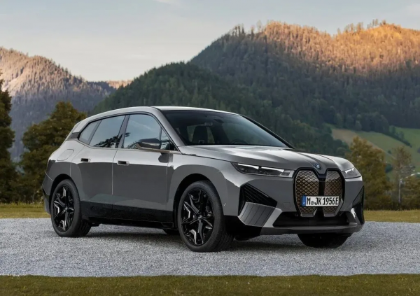 賓士釋出全新概念車，賽力斯SF5停產？