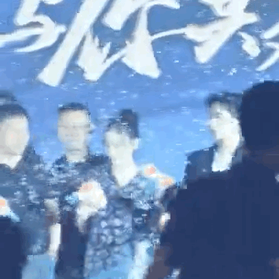 楊洋滿眼都是迪麗熱巴