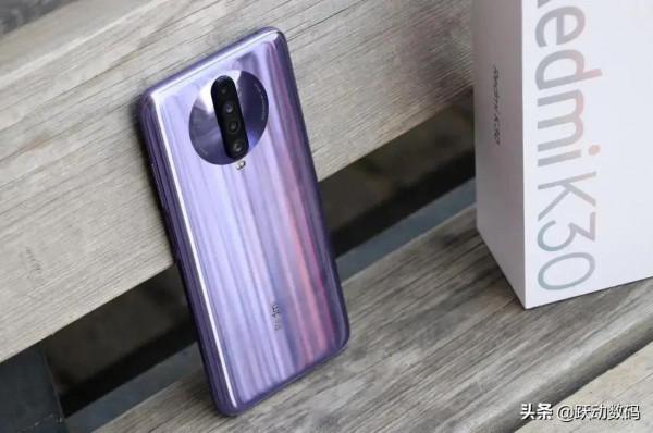 有多少人還記得首款5g千元機，如今的使用者體驗依然非常強大