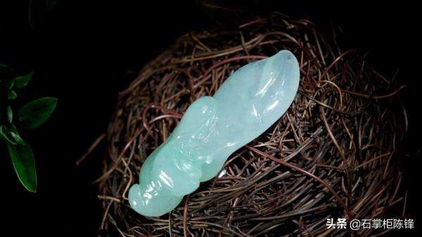 玉雕師平時丟掉的廢料去哪了？在這裡，它們“變廢為寶”