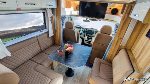 享舒適之旅,度羅馬假日,新星羅馬假日T600風尚款房車​ 享舒適之旅,度羅馬假日,新星羅馬假日T600風尚款房車​