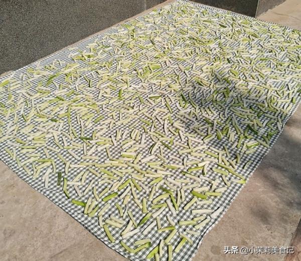 醃蘿蔔乾,直接放鹽醃不好吃,80奶奶教我老方法,又香又脆又衛生 醃蘿蔔乾,直接放鹽醃不好吃,80奶奶教我老方法,又香又脆又衛生