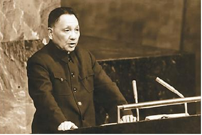 1985年的百萬大裁軍因何而起？鄧小平說：得罪人的事情就由我來做