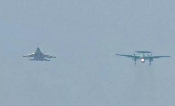 吹盡狂沙始到金,殲35終圓國人“海飛絲”之夢 吹盡狂沙始到金,殲35終圓國人“海飛絲”之夢