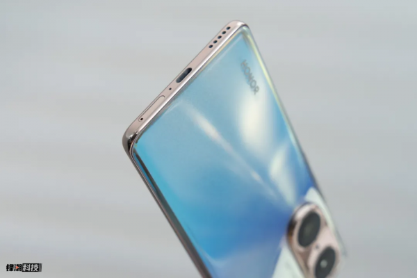 圖賞：對閃閃的機身沒有抵抗力