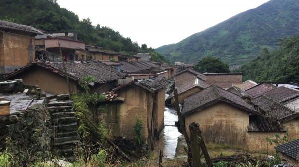 紅軍團長在河南當8年獸醫,直到中央派人來請,村民才知他真實身份
