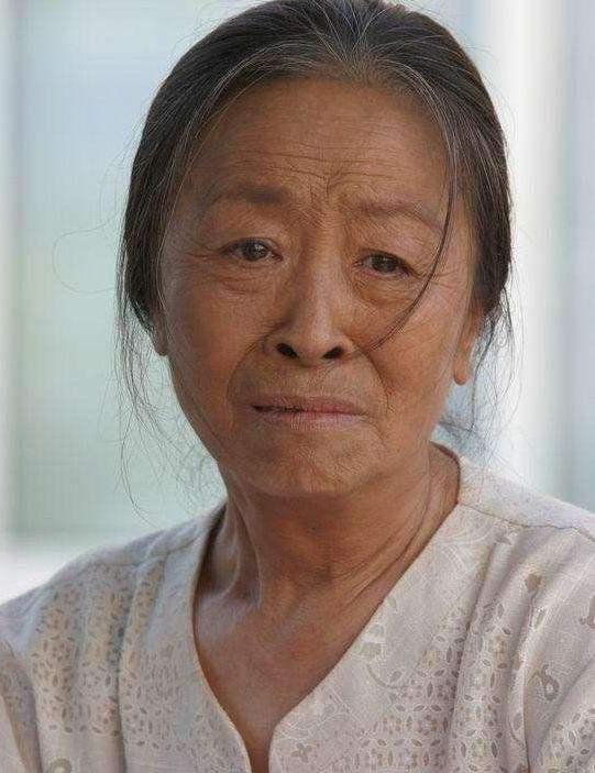 2021年離世的7位名人，最大的77歲，最小的25歲，每位都讓人惋惜