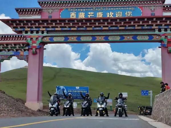 當一名會摩旅的摩托車從業者，是種什麼體驗？