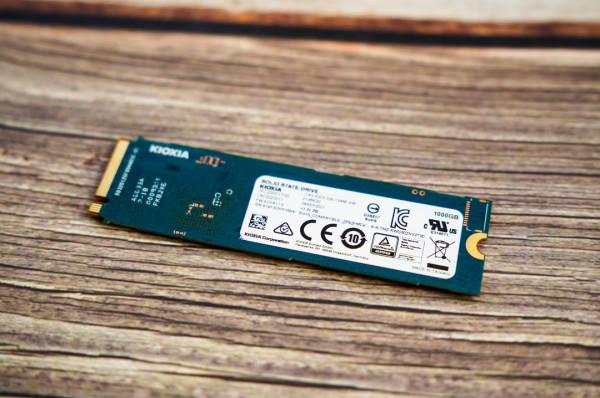 老電腦折騰記 Intel NUC9 計算板升級鎧俠 RC20 SSD