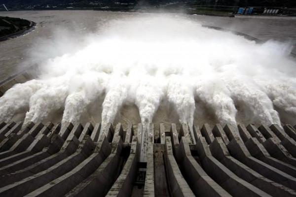 三峽大壩還能“撐”多久？若是拆除三峽大壩，會產生哪些影響？