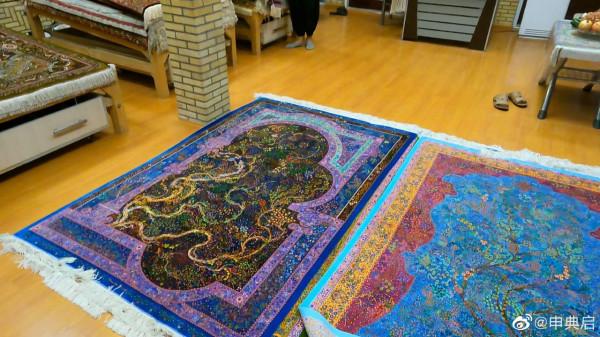 拜訪波斯地毯富商，很難想象普通地毯工的薪水，5年伊朗幣貶值8倍