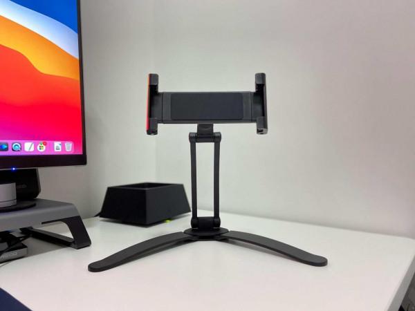 桌面搭建指南：教你如何理線、分割槽、協同，20件桌面好物分享