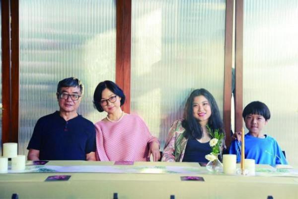 讀書|周國平:她被文學附了魂,她不過碰巧是我的妻子罷了 讀書|周國平:她被文學附了魂,她不過碰巧是我的妻子罷了