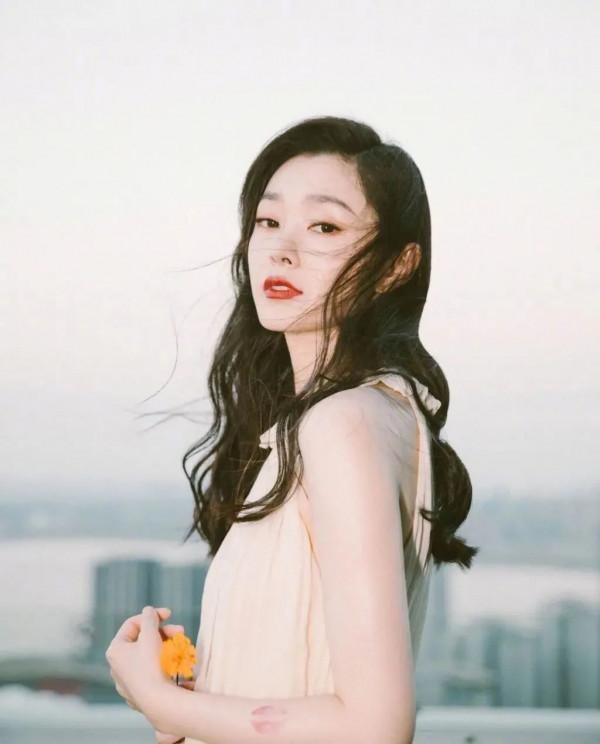 塌鼻子小五官的扁平臉也能成為美人? 塌鼻子小五官的扁平臉也能成為美人?