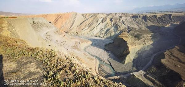 新疆網紅公路S101 新疆網紅公路S101