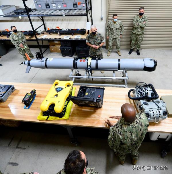 撈到這個像魚雷的裝置馬上報警！核潛艇被撞後美軍將領點名派它上