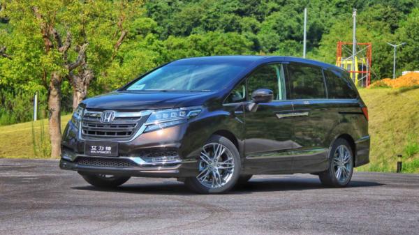 動力一樣,保養比奧德賽貴,但艾力紳為何仍賣的好 動力一樣,保養比奧德賽貴,但艾力紳為何仍賣的好