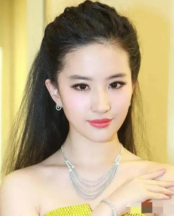 劉亦菲寫真集1 劉亦菲寫真集1