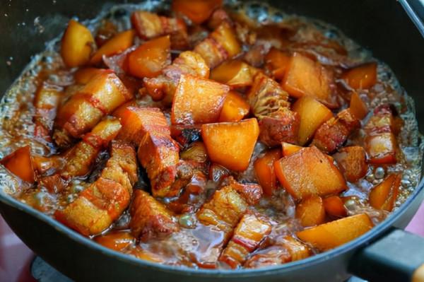 天冷後該多吃燉肉,大廚分享5個燉肉訣竅,燉肉鮮嫩入味不腥不柴 天冷後該多吃燉肉,大廚分享5個燉肉訣竅,燉肉鮮嫩入味不腥不柴