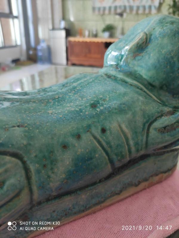 金代定窯綠釉孩兒枕頭(公元1250年左右作品)國寶一級 金代定窯綠釉孩兒枕頭(公元1250年左右作品)國寶一級
