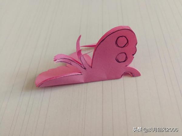 幼兒手工，用一張正方形紙剪四個蝴蝶，好學又好看