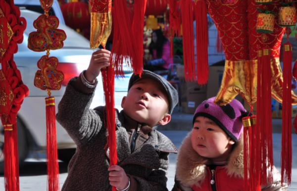 毛主席最後一個春節，身邊沒有親人陪伴，年夜飯只有武昌魚和米飯